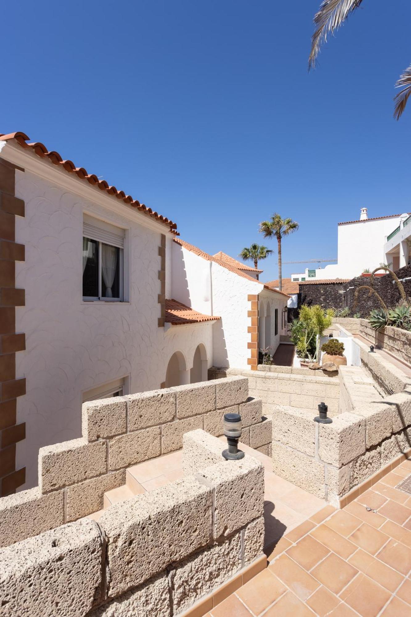 Casa Naranja - Heated Pool - Bbq - Terrace - Free Wifi - Child & Pet-Friendly - 3 Bedrooms - 6 People Poris de Abona Kültér fotó